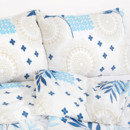 Lenjerie de pat creponată Deluxe - model 1106 mandale și frunze albastre