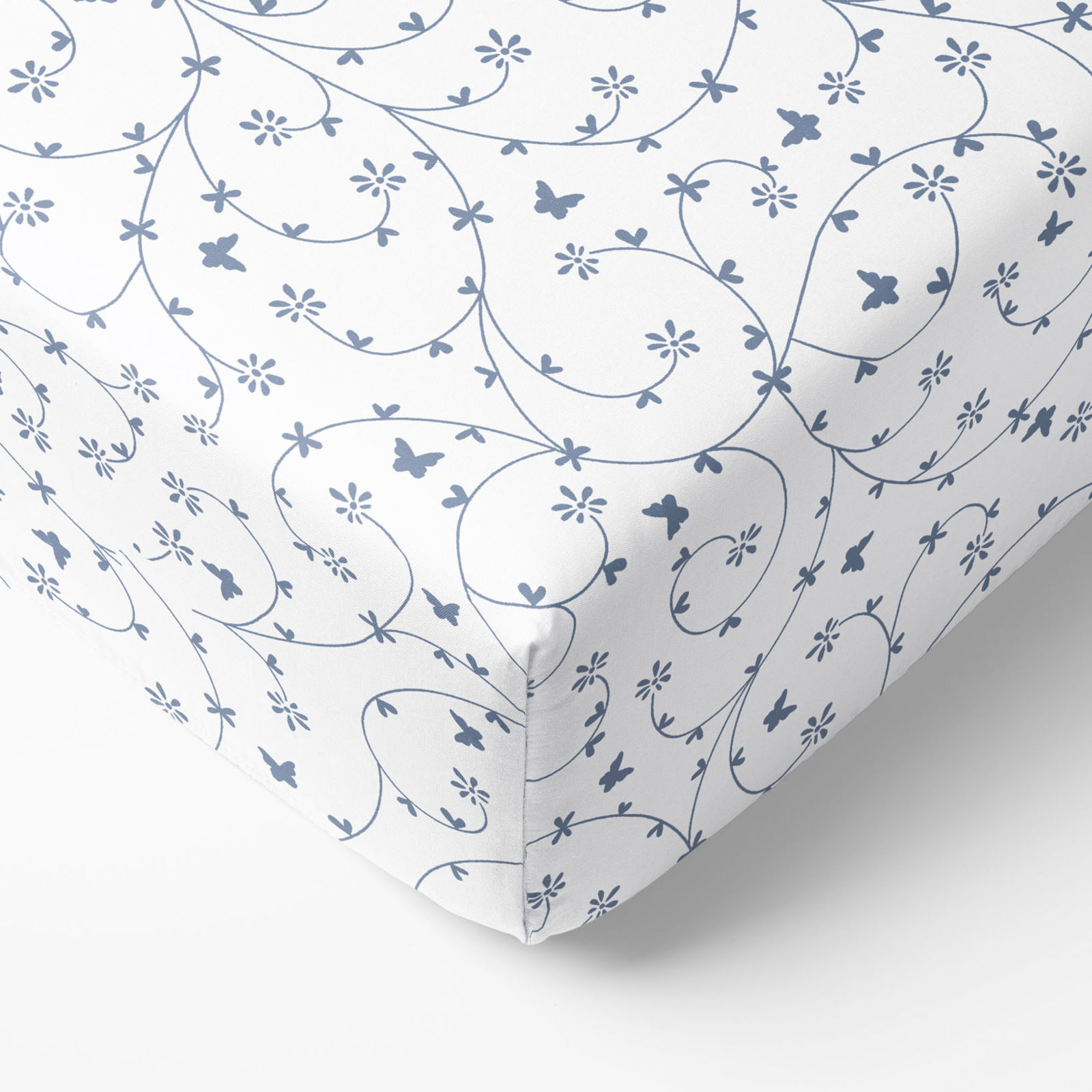 Cearceaf de pat bumbac 100% cu elastic - flori gri-albastre și fluturi pe alb