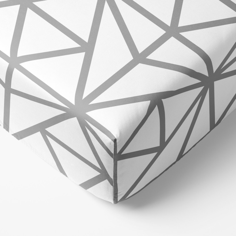 Cearceaf de pat bumbac 100% cu elastic - forme geometrice gri pe alb