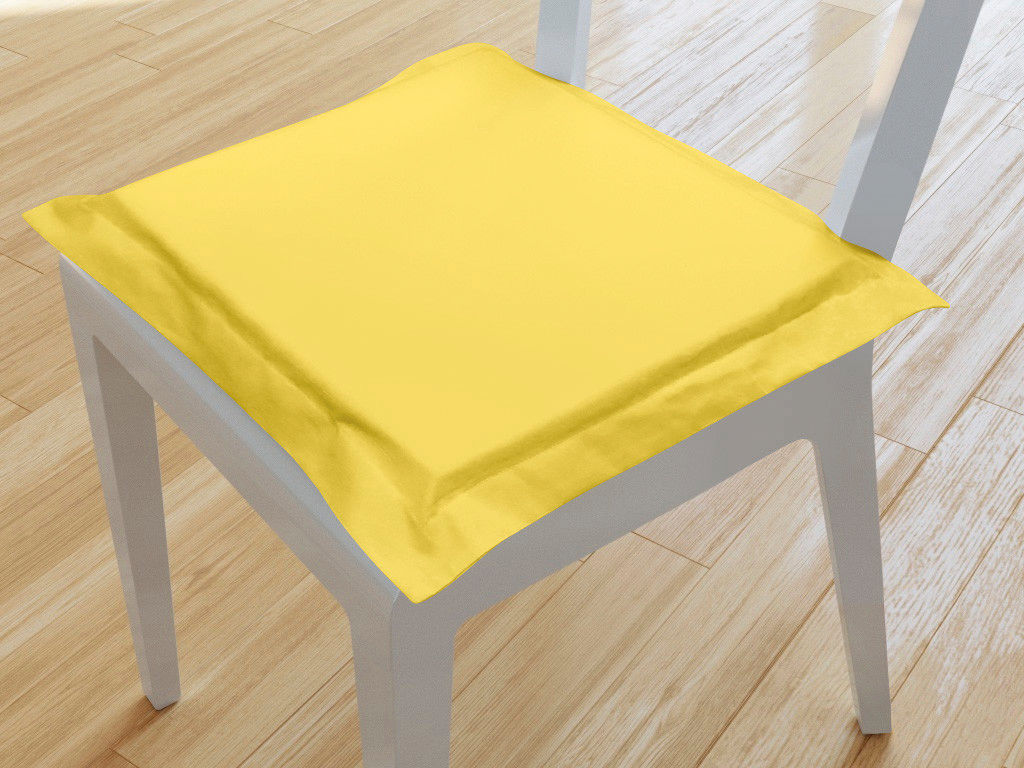 Pernă pentru scaun cu ornamente 38x38 cm - galben