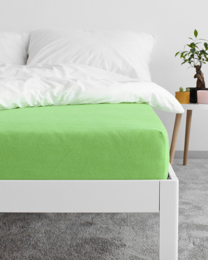 Cearceafuri de pat din terry cu elastic - verde deschis
