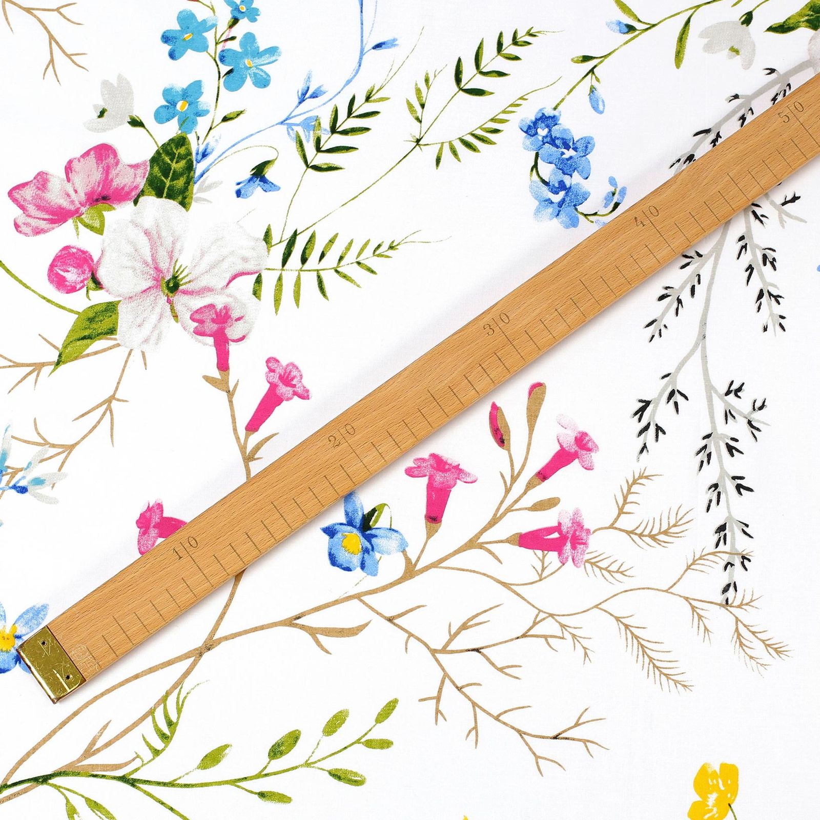 Țesătură 100% bumbac - flori de pajiște pictate
