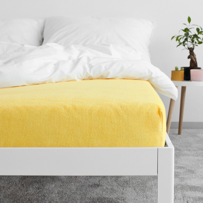 Cearceafuri de pat din terry cu elastic - galben deschis