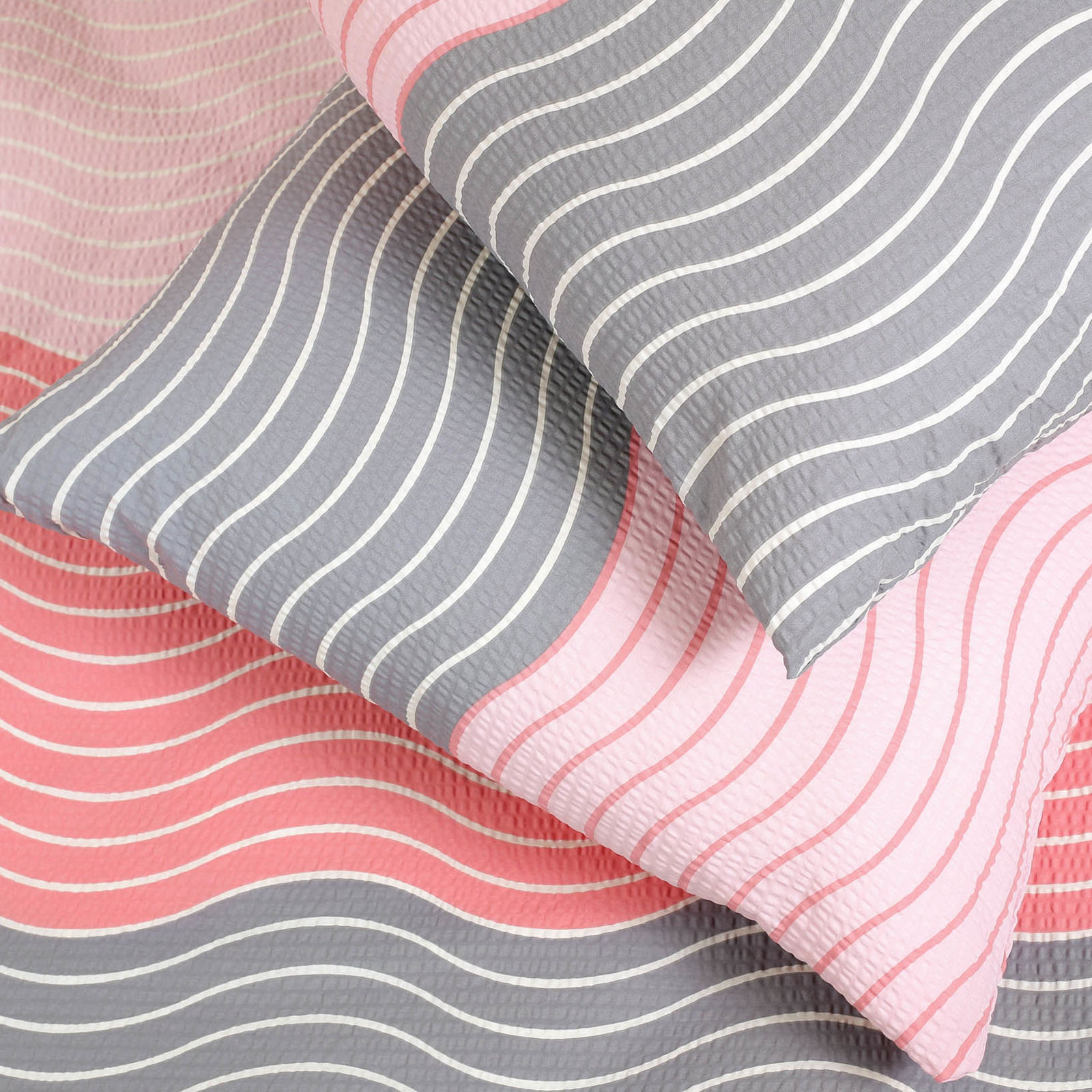 Lenjerie de pat creponată Deluxe - valuri roz și gri