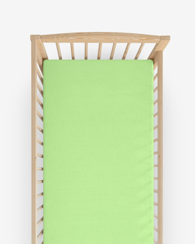 Cearceaf pentru pătuț Jersey cu elastic - verde deschis