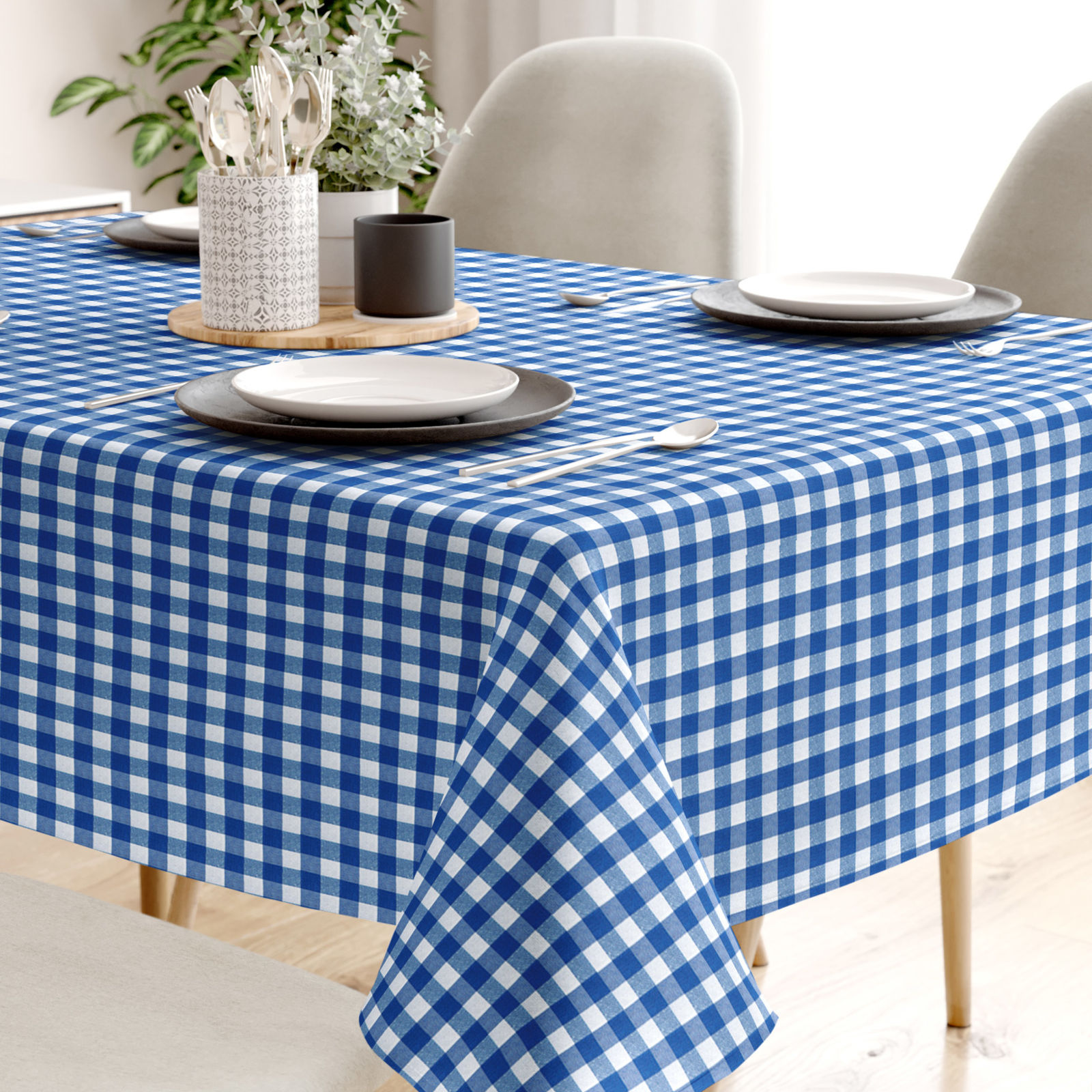 Față de masă decorativă MENORCA - carouri mari albastru-alb