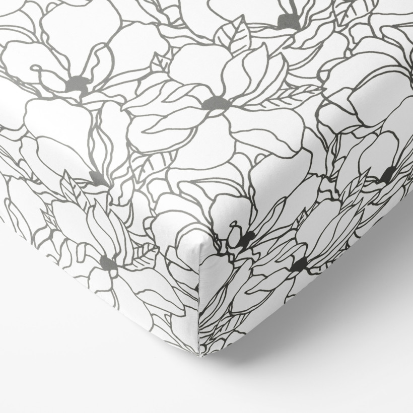Cearceaf de pat bumbac 100% cu elastic - flori gri pe alb