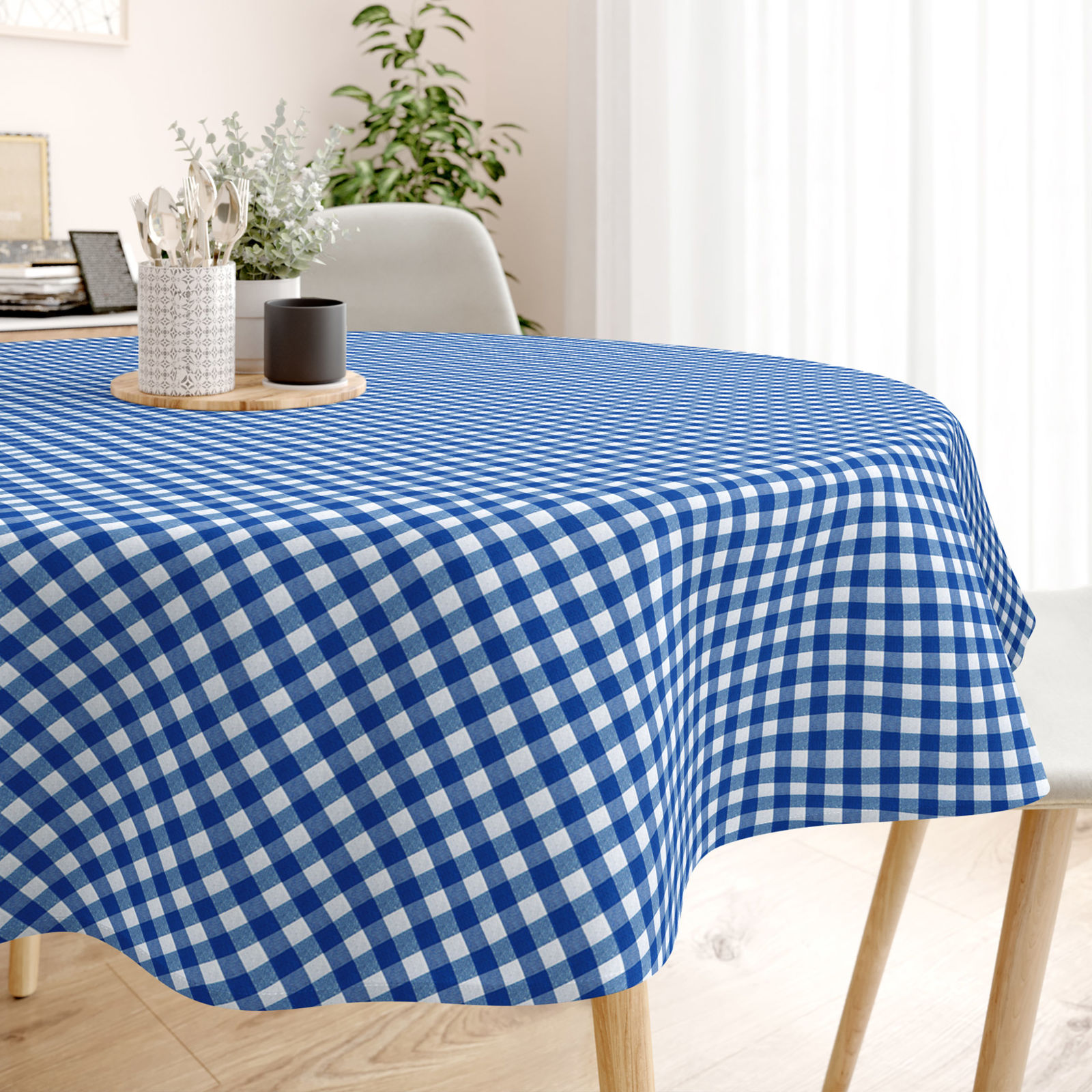 Față de masă decorativă MENORCA - carouri mari albastru-alb - rotundă
